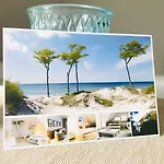 Idyllische Fewo Unter Reet Am Wasser, Wieck Darss Apartmán *